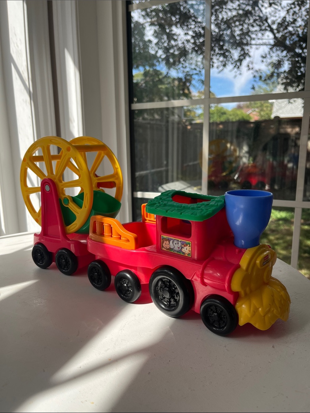 5/$25 💛Little People Train with Yellow Ferris Wheel- See Description